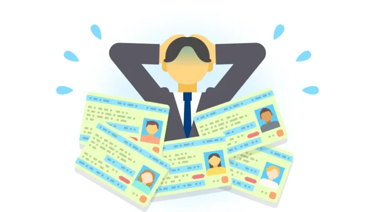 就労資格の確認事項が多く 管理業務がパンクしている